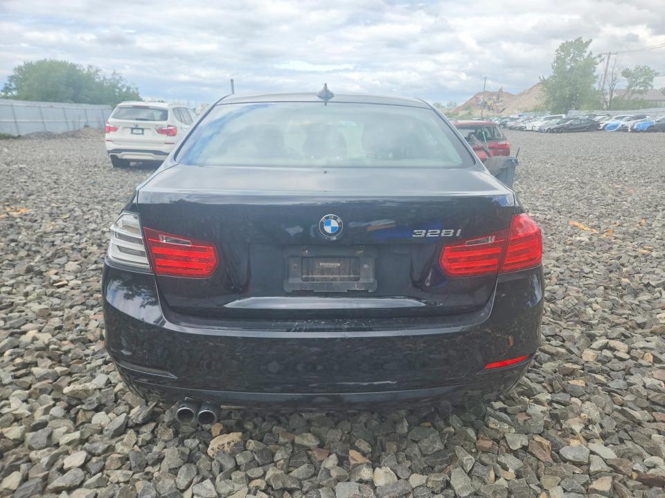 2014 Bmw 328 მანქანა იყიდება აუქციონზე, vin: WBA3C1C58EK111308, აუქციონის ნომერი: 62878236