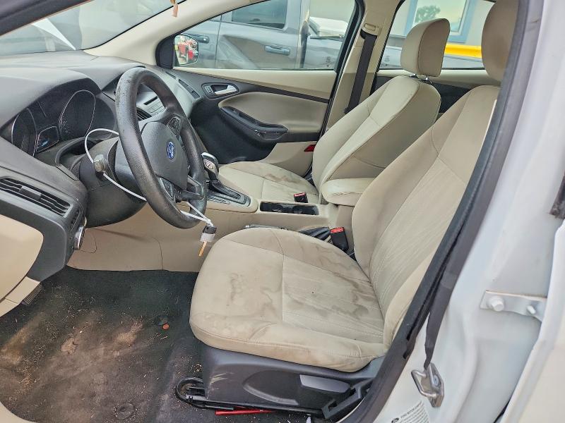 Продажа на аукционе авто 2015 Ford Focus, vin: 1FADP3F26FL329984, номер лота: 60381486