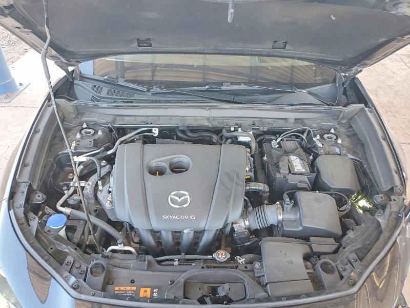 58794046 :رقم المزاد ، 3MVDMBDL4NM450968 vin ، 2022 Mazda Cx-30 مزاد بيع