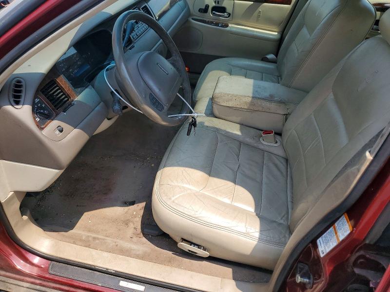 Продаж на аукціоні авто 1999 Lincoln Town Car, vin: 1LNHM82W8XY675402, номер лоту: 61745696