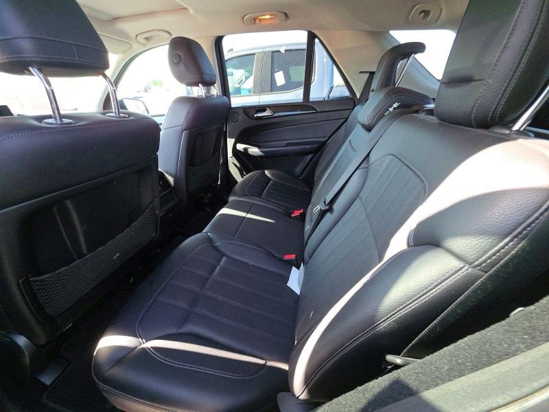 61447636 :رقم المزاد ، 4JGDA5JB3GA701577 vin ، 2016 Mercedes-benz Gle مزاد بيع