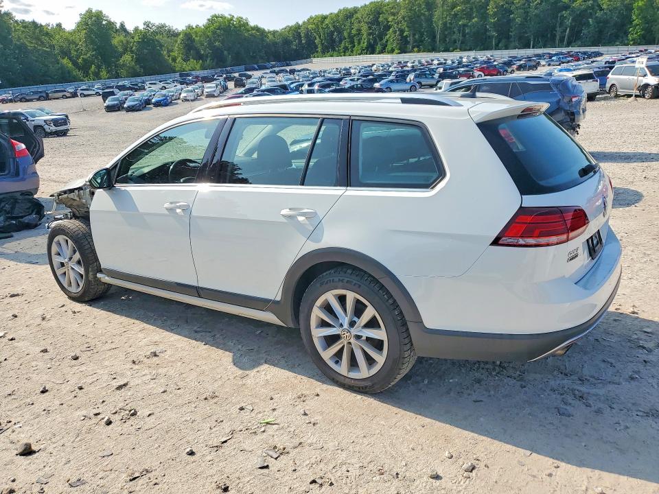 2019 Volkswagen Golf Alltrack მანქანა იყიდება აუქციონზე, vin: 3VWM17AUXKM512032, აუქციონის ნომერი: 61759886
