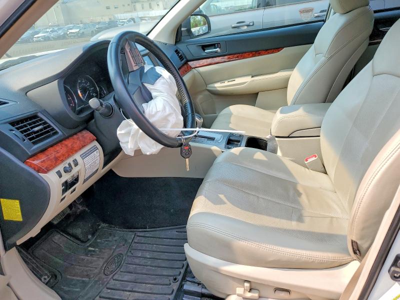 2011 Subaru Outback მანქანა იყიდება აუქციონზე, vin: 4S4BRDLC8B2323100, აუქციონის ნომერი: 60456386