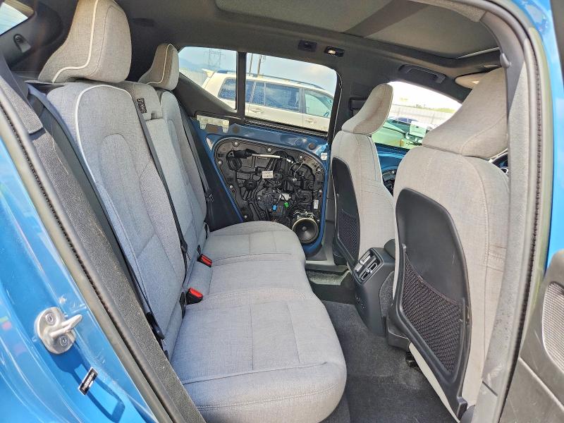 Продажа на аукционе авто 2023 Volvo Xc40, vin: YV4ED3UM9P2072464, номер лота: 61977016