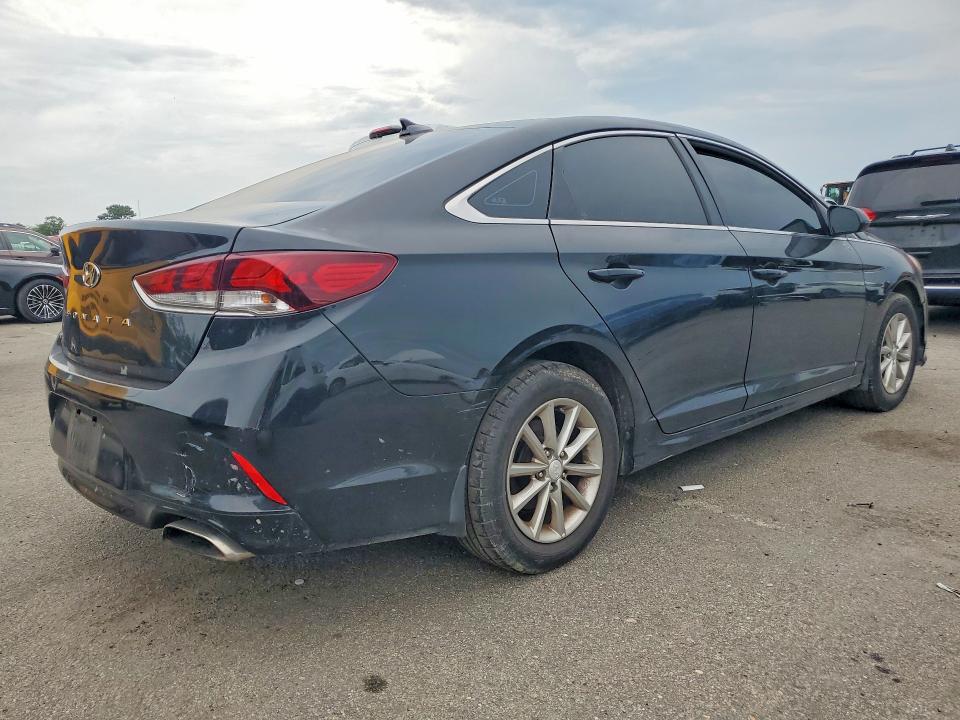 59743336 :رقم المزاد ، 5NPE24AF6KH811365 vin ، 2019 Hyundai Sonata مزاد بيع
