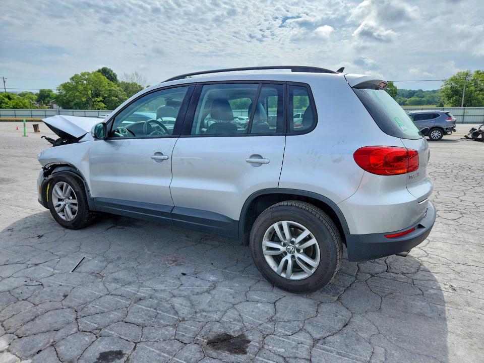 2017 Volkswagen Tiguan მანქანა იყიდება აუქციონზე, vin: WVGAV7AX9HK027381, აუქციონის ნომერი: 59716066