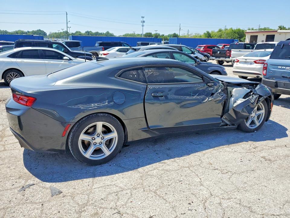 60433146 :رقم المزاد ، 1G1FB1RX7H0178700 vin ، 2017 Chevrolet Camaro مزاد بيع