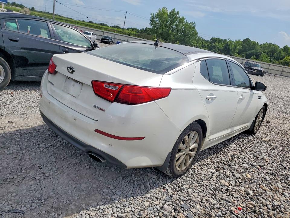 61337586 :رقم المزاد ، 5XXGN4A70FG392486 vin ، 2015 Kia Optima مزاد بيع