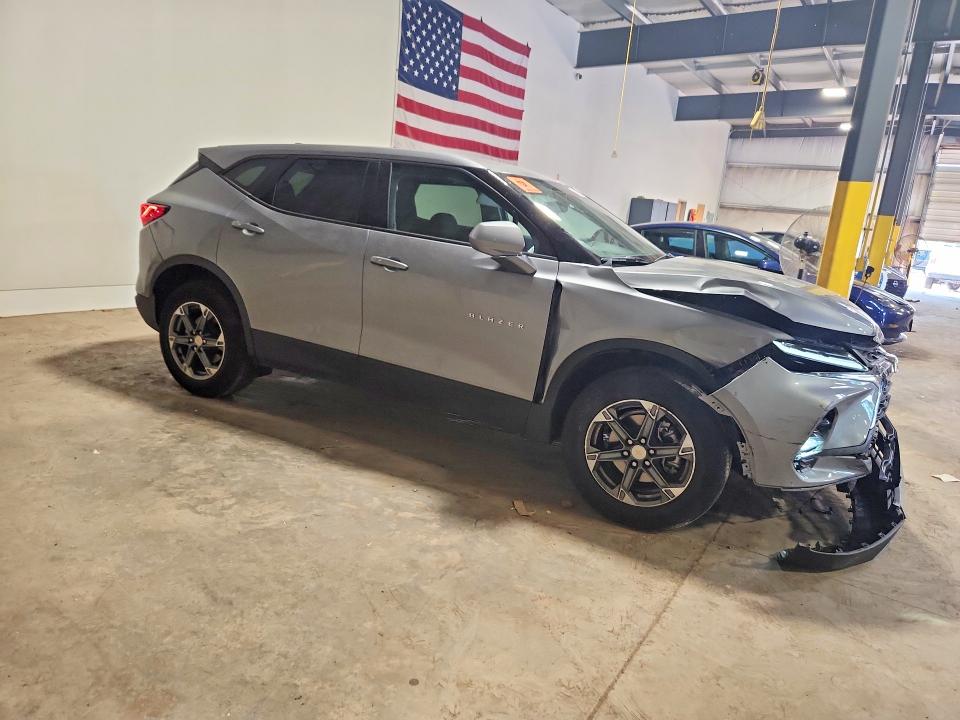 60984426 :رقم المزاد ، 3GNKBHR40TS163310 vin ، 2026 Chevrolet Blazer مزاد بيع
