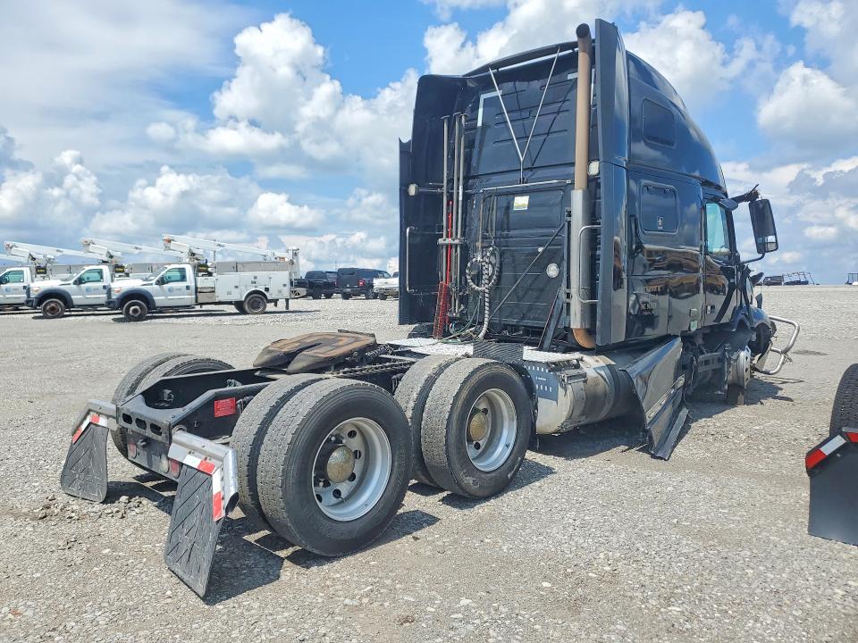 Продажа на аукционе авто 2020 Volvo Vn, vin: 4V4NC9TJ1LN253779, номер лота: 68765236