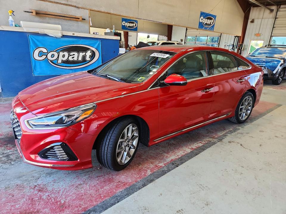 62959996 :رقم المزاد ، 5NPE34AB6JH675568 vin ، 2018 Hyundai Sonata مزاد بيع