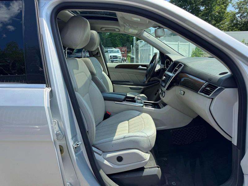 63114866 :رقم المزاد ، 4JGDF7CE4EA419014 vin ، 2014 Mercedes-benz Gl مزاد بيع