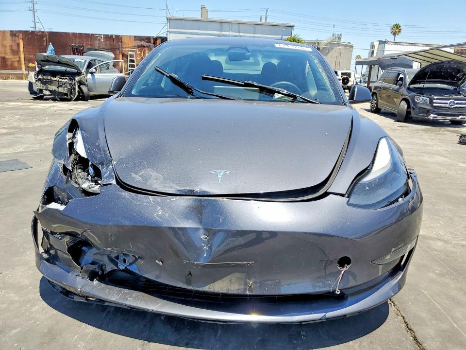 Продажа на аукционе авто 2023 Tesla Model 3, vin: 5YJ3E1EA3PF613778, номер лота: 62475916