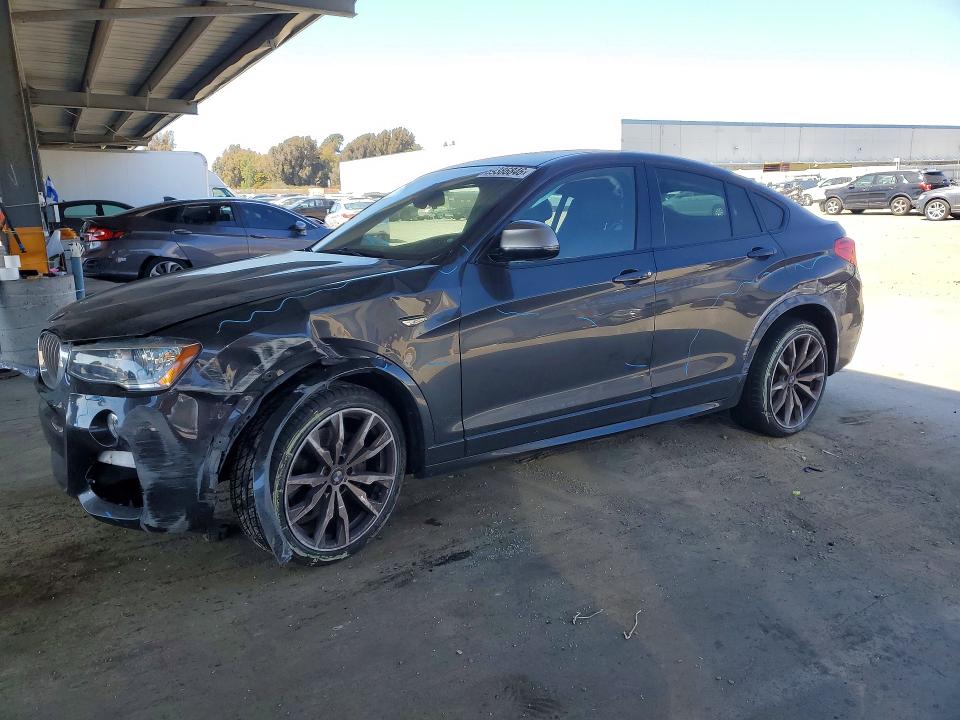 59386846 :رقم المزاد ، 5UXXW7C56H0U25861 vin ، 2017 Bmw X4 مزاد بيع