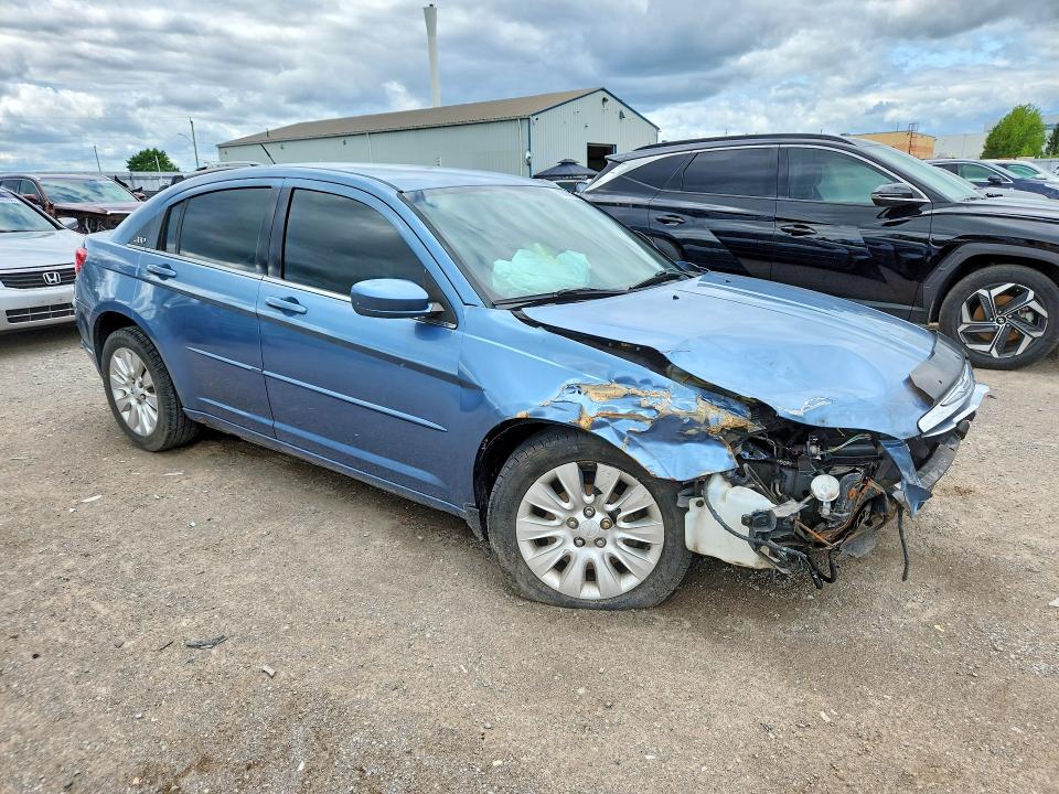 Продаж на аукціоні авто 2011 Chrysler 200, vin: 1C3BC4FB2BN617538, номер лоту: 59364426