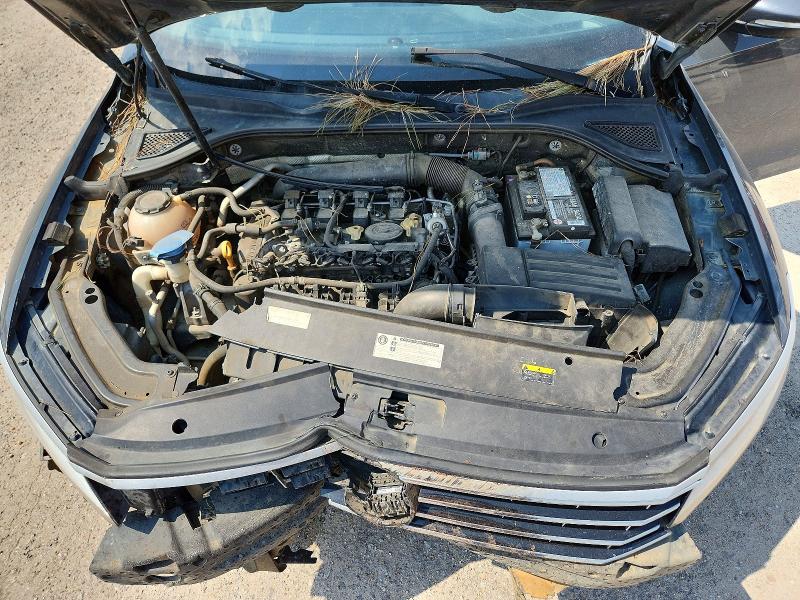 62908666 :رقم المزاد ، 1VWAA7A31JC010603 vin ، 2018 Volkswagen Passat مزاد بيع