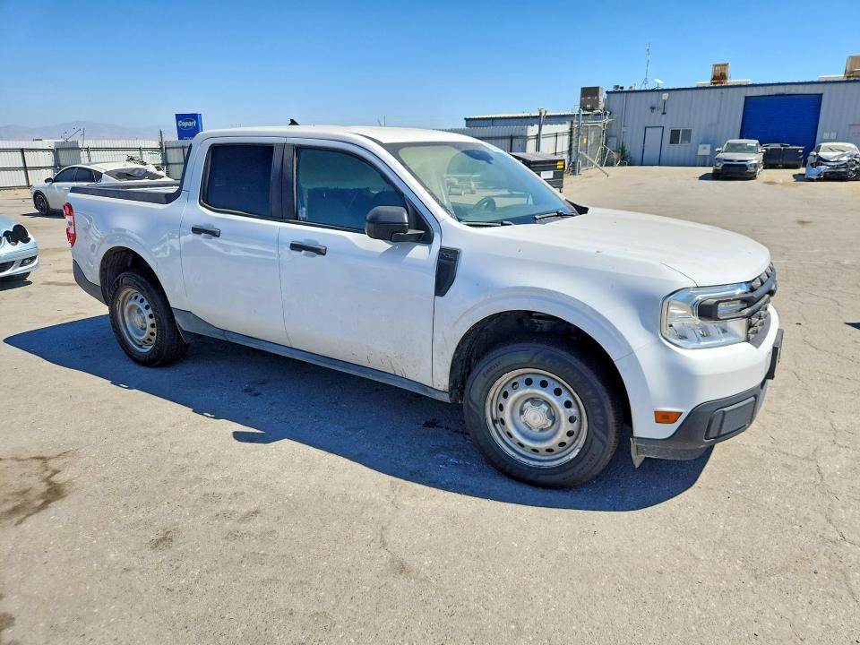 Продажа на аукционе авто 2023 Ford Maverick, vin: 3FTTW8E38PRA48420, номер лота: 62829356