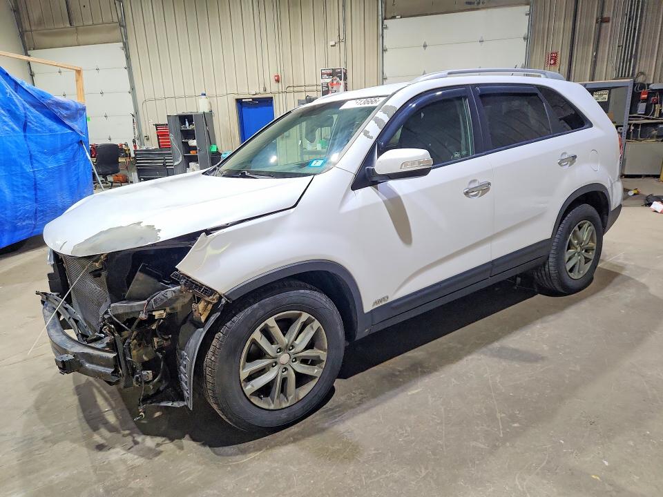 Auction sale of the 2014 Kia Sorento, vin: 5XYKTCA68EG455801, lot number: 62613666