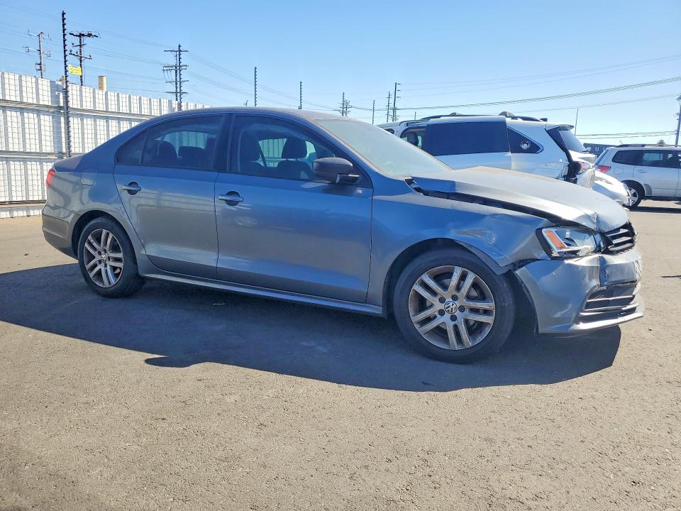 2015 Volkswagen Jetta მანქანა იყიდება აუქციონზე, vin: 3VW2K7AJ6FM210768, აუქციონის ნომერი: 59981386