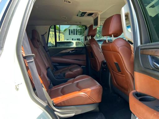 2015 Cadillac Escalade მანქანა იყიდება აუქციონზე, vin: 1GYS4NKJ2FR678120, აუქციონის ნომერი: 62739686