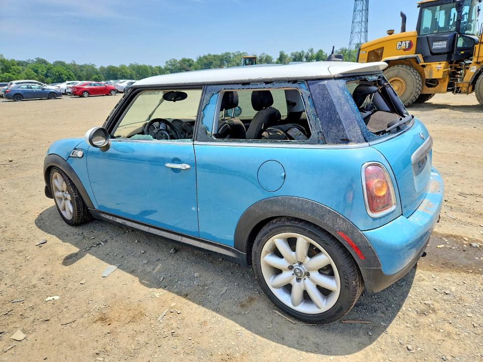 Продаж на аукціоні авто 2010 Mini Cooper, vin: WMWMF3C51ATZ22704, номер лоту: 61298476