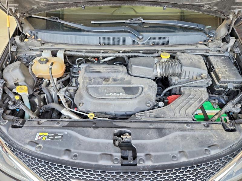 Продажа на аукционе авто 2017 Chrysler Pacifica, vin: 2C4RC1BGXHR644945, номер лота: 59657236