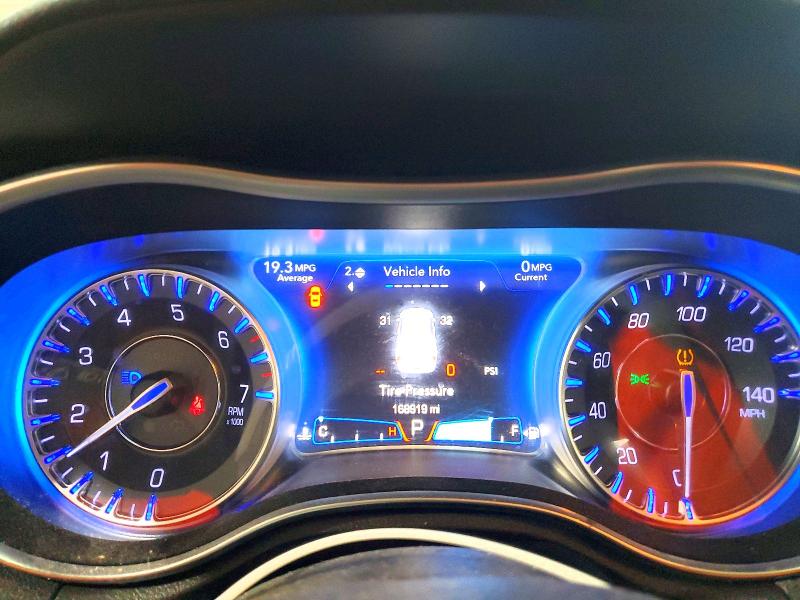 2015 Chrysler 300 მანქანა იყიდება აუქციონზე, vin: 2C3CCAAG3FH786651, აუქციონის ნომერი: 61289286