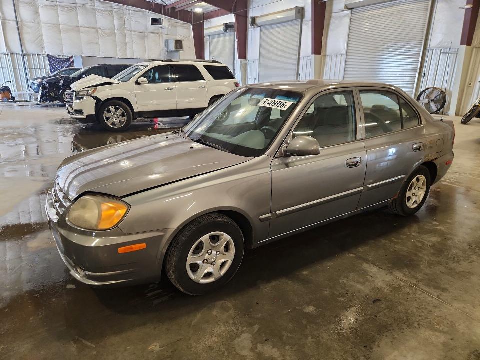 61409886 :رقم المزاد ، KMHCG45C65U600505 vin ، 2005 Hyundai Accent مزاد بيع
