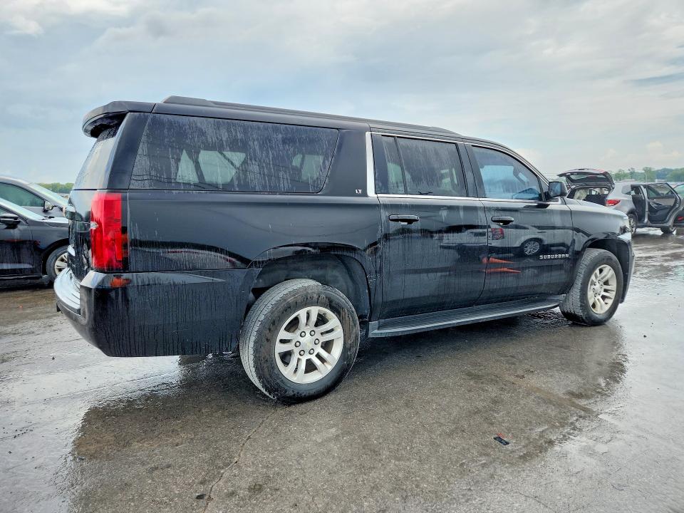 2017 Chevrolet Suburban მანქანა იყიდება აუქციონზე, vin: 1GNSKHKC7HR180830, აუქციონის ნომერი: 60260396
