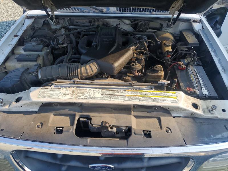 Продаж на аукціоні авто 2000 Ford Explorer, vin: 1FMZU74E4YZC27902, номер лоту: 61533036