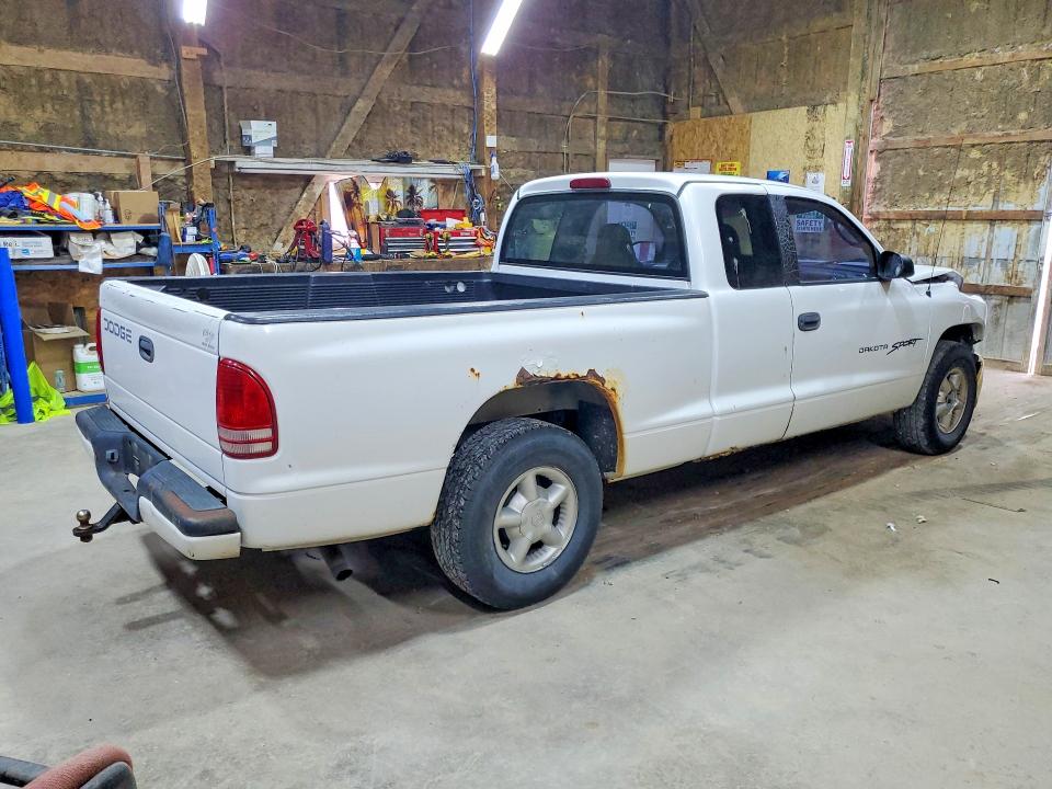 60529726 :رقم المزاد ، 1B7GL22X9YS563205 vin ، 2000 Dodge Dakota مزاد بيع