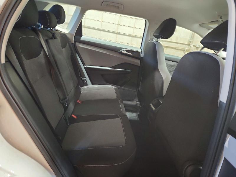 60034766 :رقم المزاد ، 3VVMX7B29NM087620 vin ، 2022 Volkswagen Taos مزاد بيع