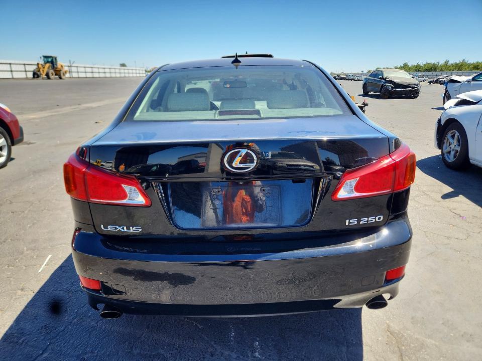 62966076 :رقم المزاد ، JTHBF5C24A2095684 vin ، 2010 Lexus Is 250 مزاد بيع