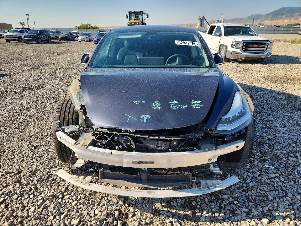 2019 Tesla Model 3 მანქანა იყიდება აუქციონზე, vin: 5YJ3E1EBXKF521553, აუქციონის ნომერი: 62947756