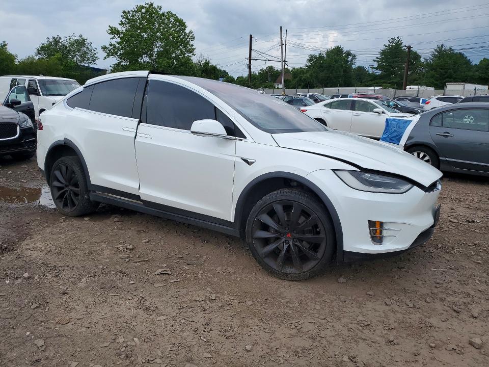 Aukcja sprzedaży 2017 Tesla Model X, vin: 5YJXCAE25HF075151, numer aukcji: 61532436