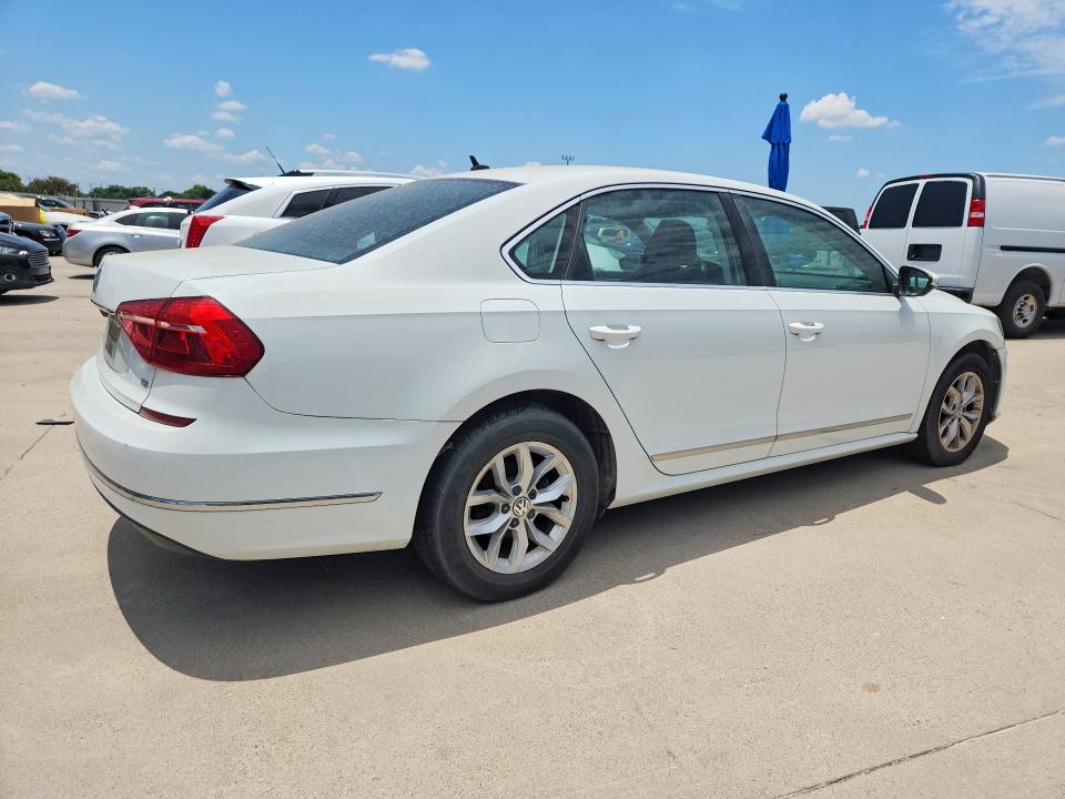 Продаж на аукціоні авто 2016 Volkswagen Passat, vin: 1VWAT7A39GC056795, номер лоту: 59830546