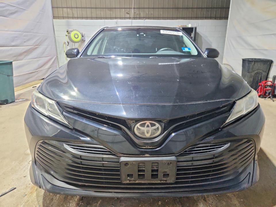 Продаж на аукціоні авто 2018 Toyota Camry, vin: 4T1B11HK5JU546378, номер лоту: 63542276