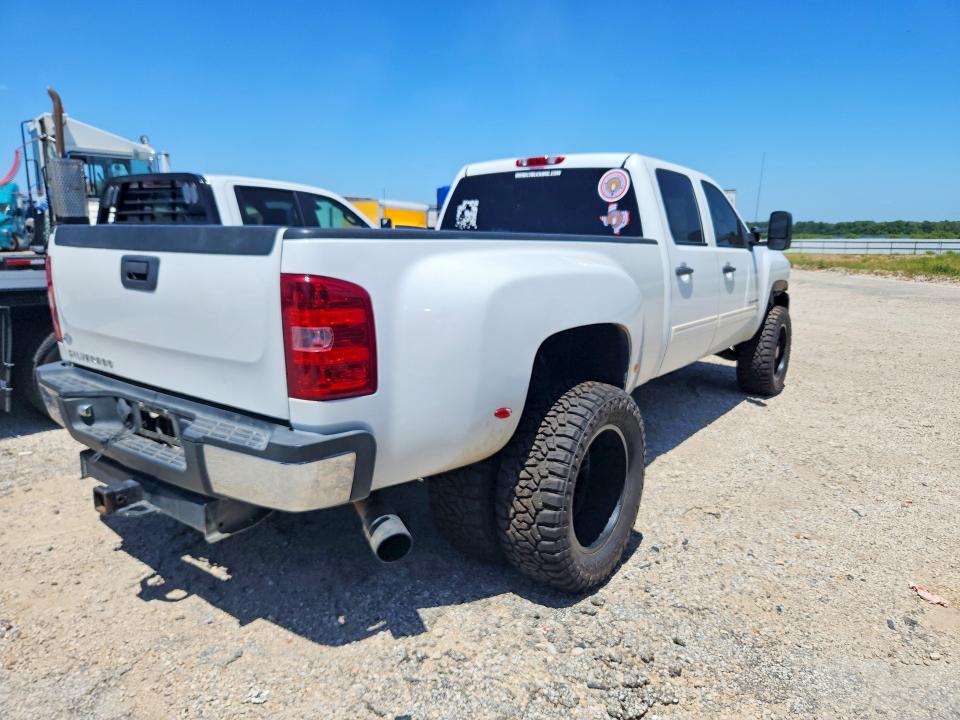 62198206 :رقم المزاد ، 1GC4K0C85DF128671 vin ، 2013 Chevrolet Silverado مزاد بيع