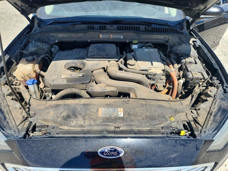 61027226 :رقم المزاد ، 3FA6P0LU5KR143801 vin ، 2019 Ford Fusion مزاد بيع