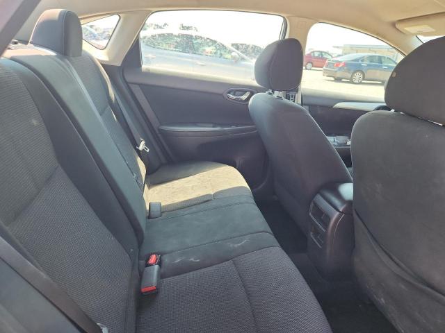 63181066 :رقم المزاد ، 3N1AB7AP8KY282449 vin ، 2019 Nissan Sentra مزاد بيع
