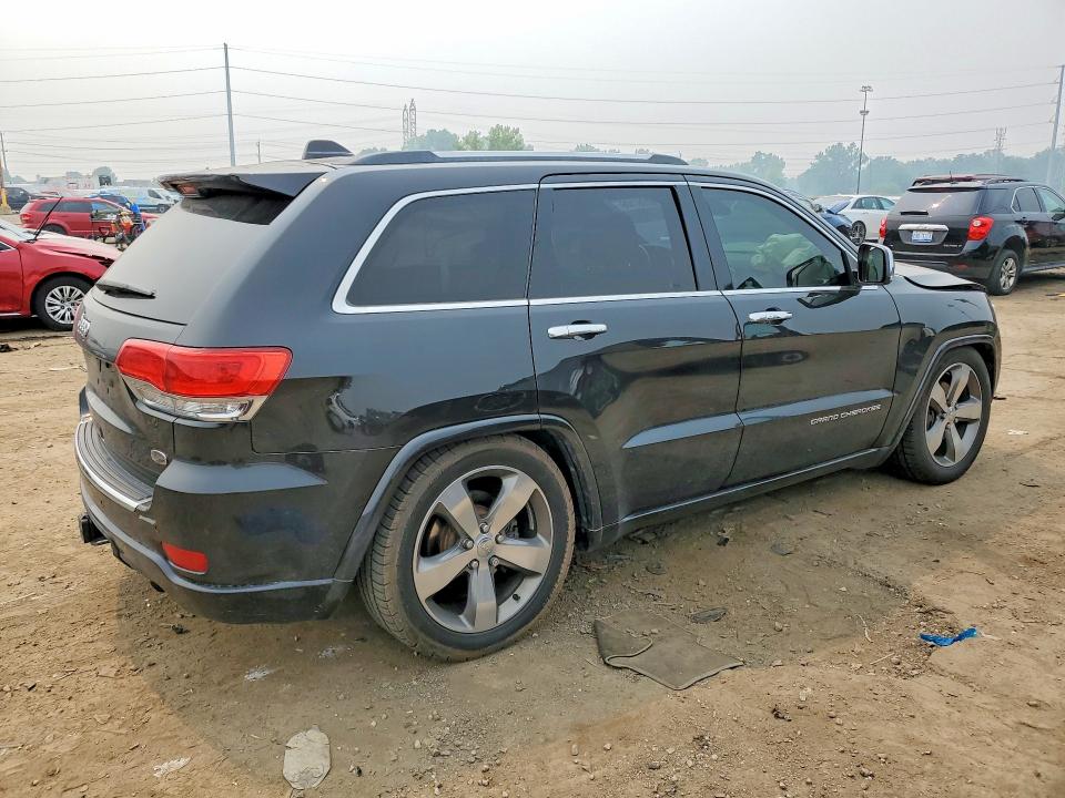 60767106 :رقم المزاد ، 1C4RJFCG3FC718472 vin ، 2015 Jeep Grand Cherokee مزاد بيع