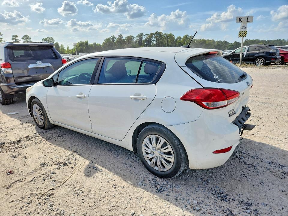 Auction sale of the 2017 Kia Forte5, vin: KNAFK5A86H5721702, lot number: 62844456