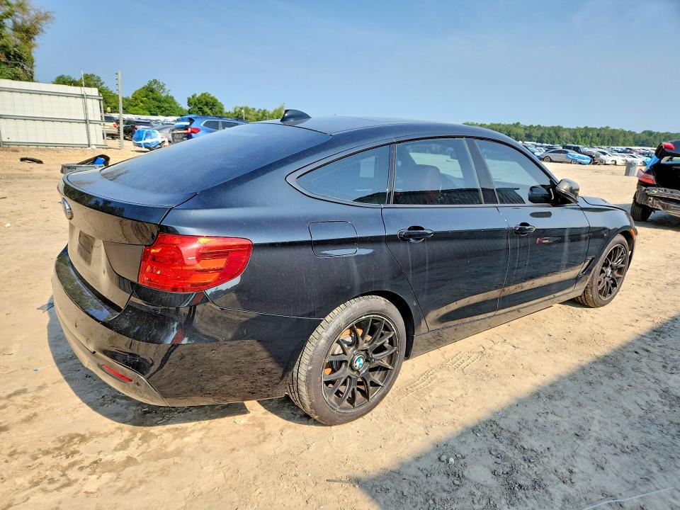 62470976 :رقم المزاد ، WBA8Z5C58GG500614 vin ، 2016 Bmw 328 مزاد بيع