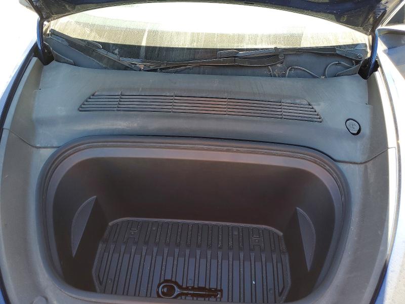 2024 Tesla Model Y მანქანა იყიდება აუქციონზე, vin: 7SAYGDEE4RF083704, აუქციონის ნომერი: 62931756