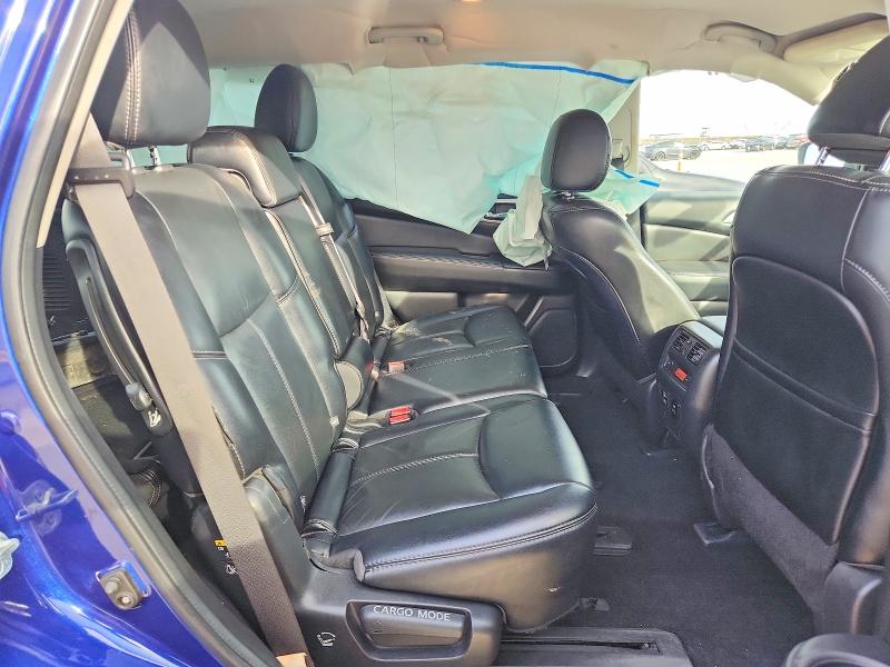 Продажа на аукционе авто 2018 Nissan Pathfinder, vin: 5N1DR2MN5JC603692, номер лота: 60415156