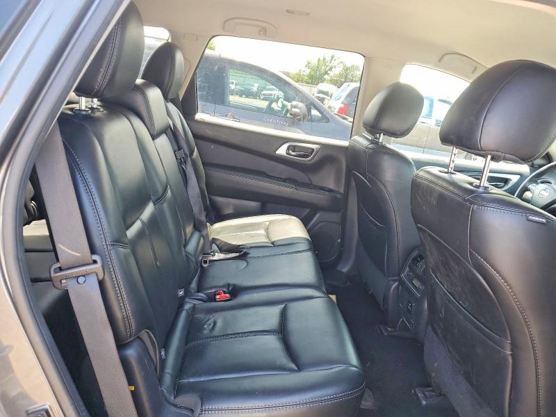 60702996 :رقم المزاد ، 5N1AR2MM6GC622769 vin ، 2016 Nissan Pathfinder مزاد بيع