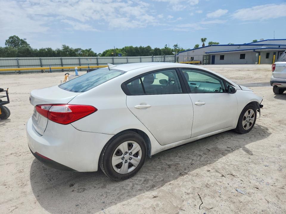 2016 Kia Forte მანქანა იყიდება აუქციონზე, vin: KNAFX4A65G5501038, აუქციონის ნომერი: 60409456