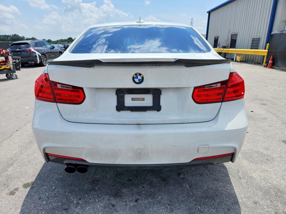 61720626 :رقم المزاد ، WBA3C1C53FP853202 vin ، 2015 Bmw 328 مزاد بيع
