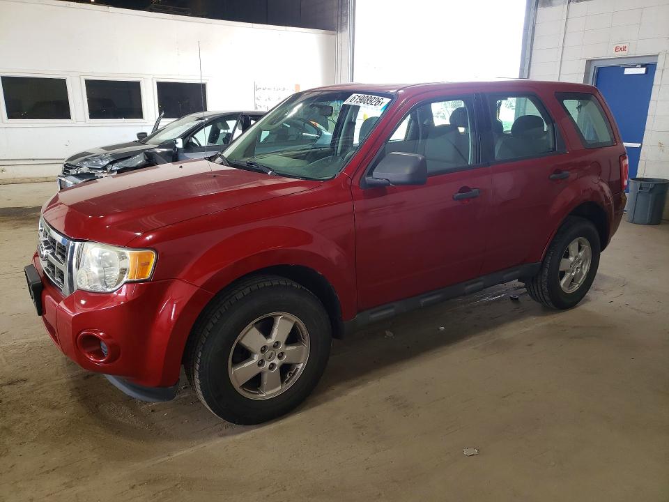 2009 Ford Escape მანქანა იყიდება აუქციონზე, vin: 1FMCU027X9KC97478, აუქციონის ნომერი: 61908926