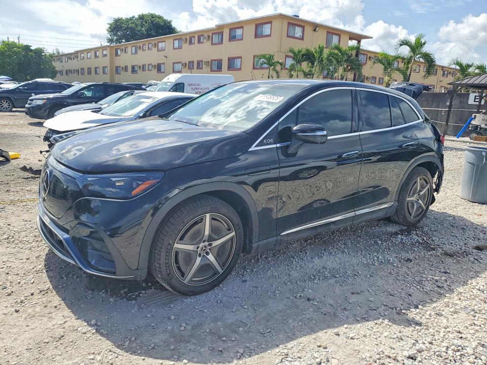 61546526 :رقم المزاد ، 4JGGM2BB3RA042730 vin ، 2024 Mercedes-benz Eqe Suv مزاد بيع